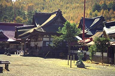 七面山敬慎院秋景
